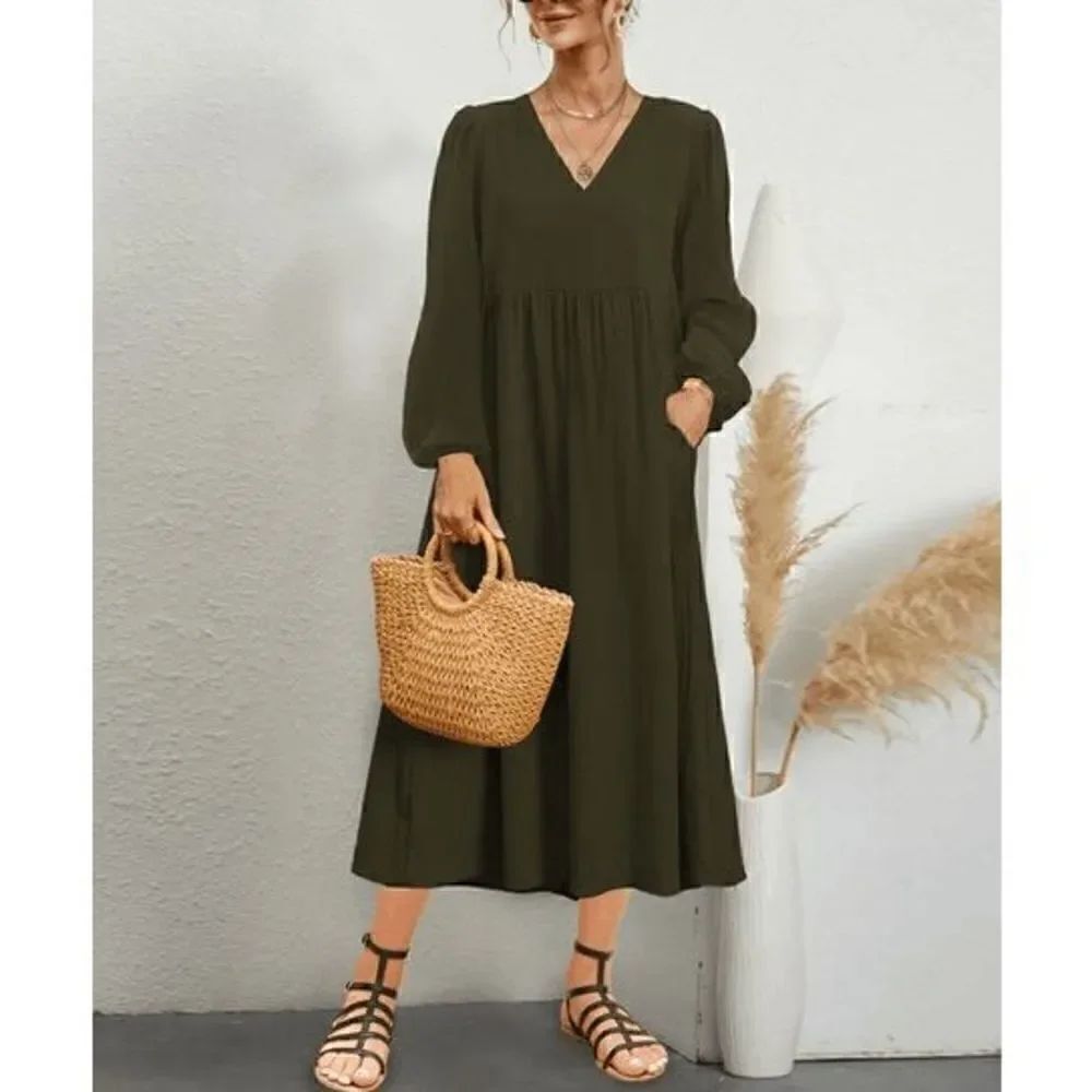 Black Women's Long Puff Sleeve V-neck Pockets Midi Dress #1721-B6